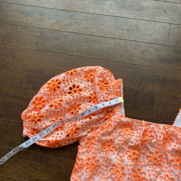 Lily Pulitzer Kerrigan cantaloupe Flutter Sleeve Eyelet top - Picture 6 of 16